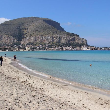 Da Sophie Villa Mondello Bagian luar foto